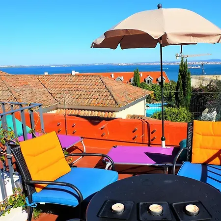 Apartments Uppe Villa Lisbon Exterior photo
