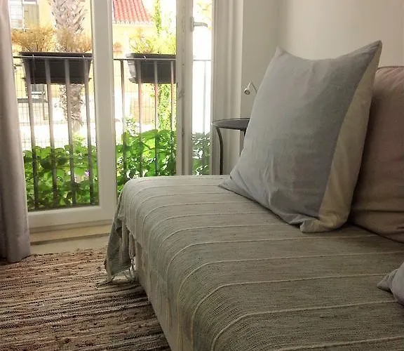 Apartments Uppe Villa